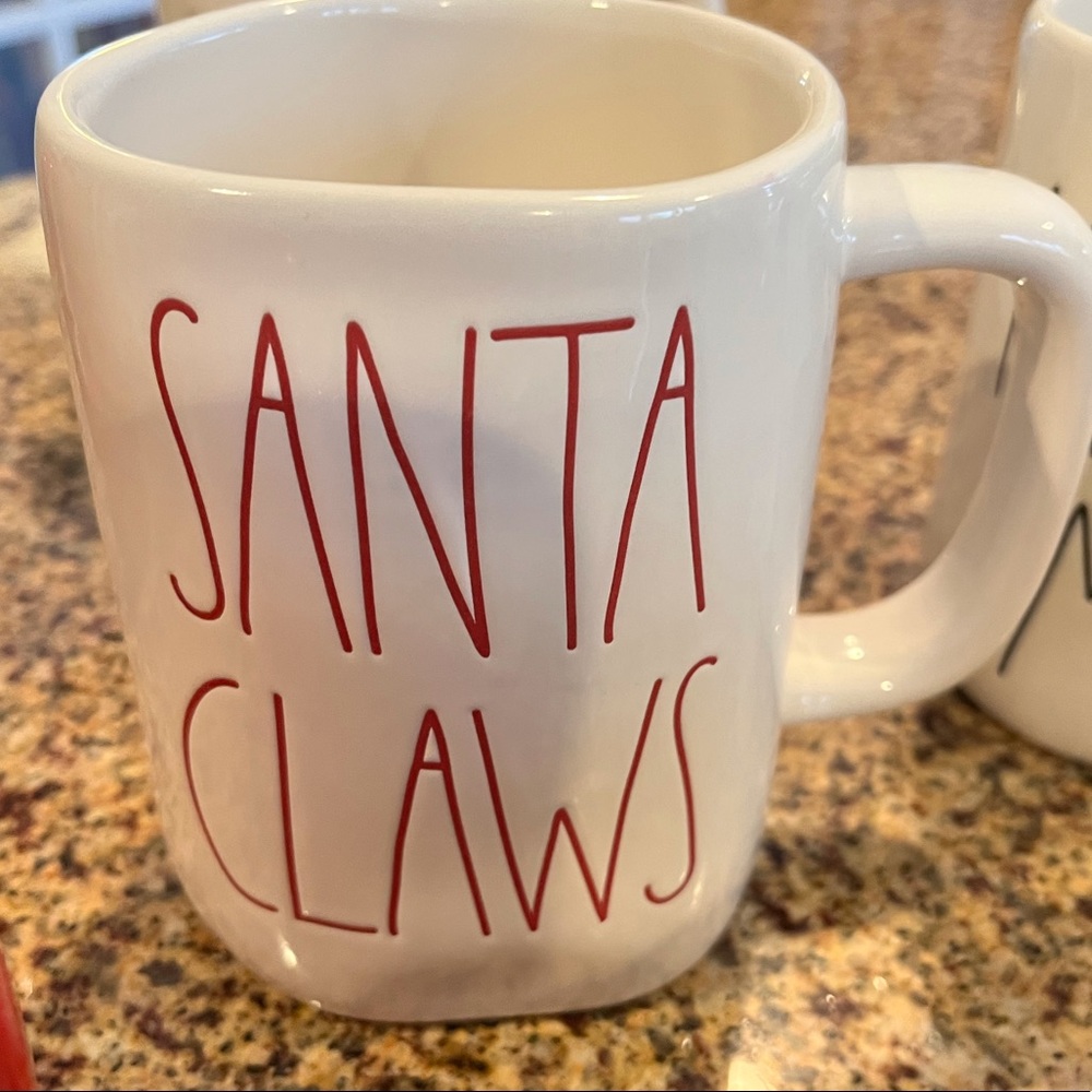 Rae Dunn Christmas mug “Santa Claws” 🐱